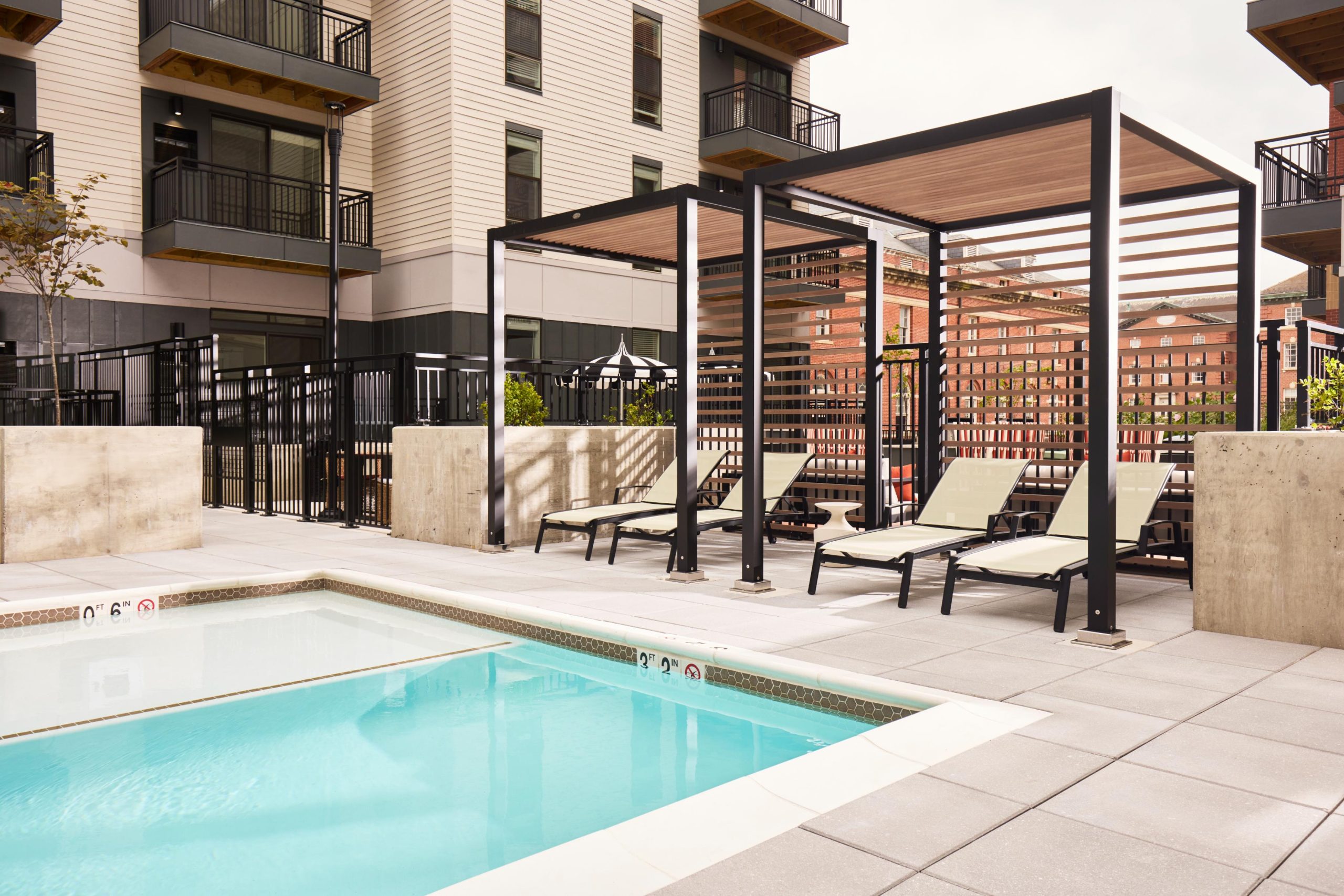 Reynard-Luxury-Community-PoolCabanas-in-Washington-D.C.-Metro